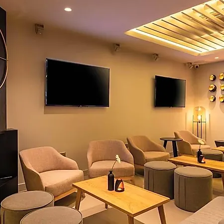 Liquid Aparthotel