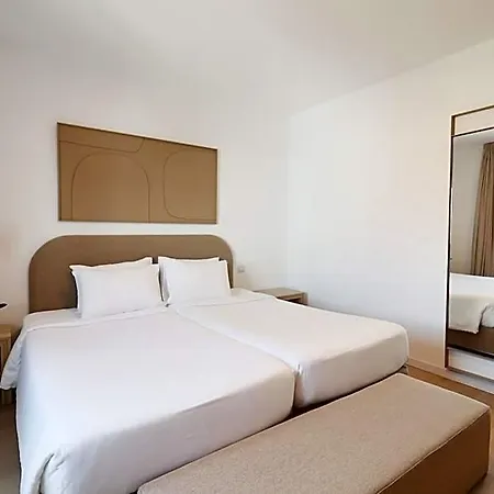 Liquid Aparthotel
