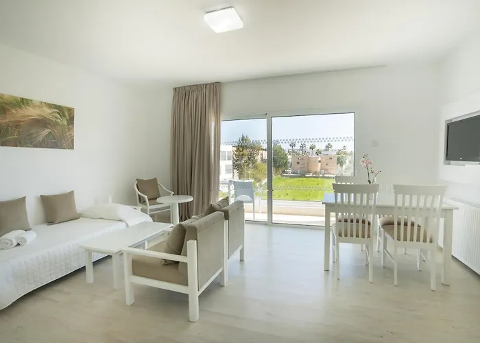 Aparthotel Liquid Ayia Napa