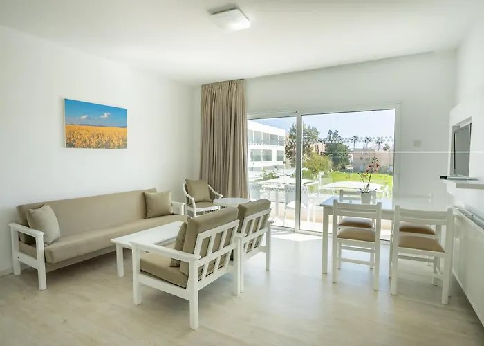 Aparthotel Liquid 4*