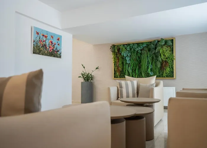 Aparthotel Liquid 4*