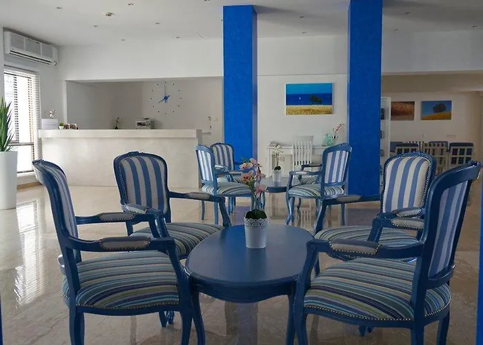 Aparthotel Liquid 4*