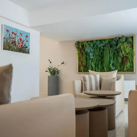 Hotel apartamentowy Liquid 4*