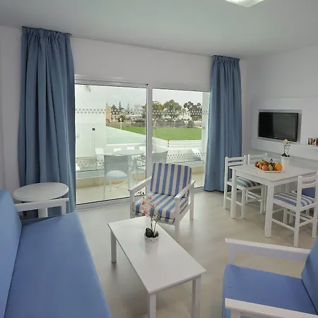 Liquid Hotel apartamentowy Ajia Napa